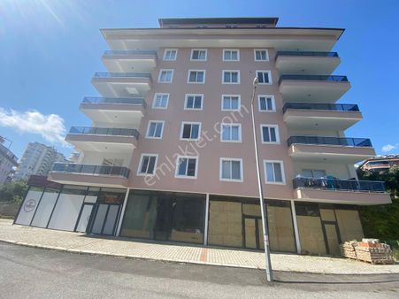 Cikcilli'de Hastaneye Yakın 3+1 Ayrı Mutfaklı 150 M2 Yeni Binada Kiralık