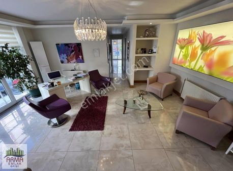 Muhittin Mah. Leyla Cafe Üstü Satılık (daire Veya Ofis)