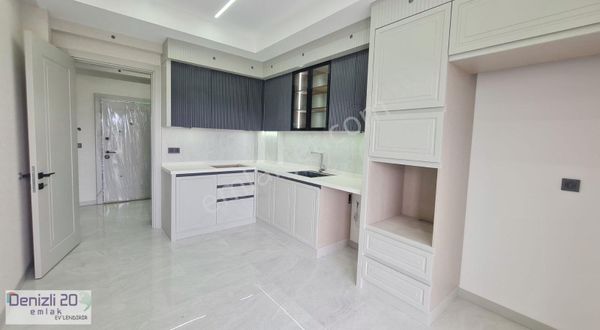 Yenişafak'ta Lüks Satılık Daireler