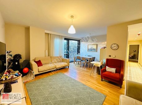 Kemerburgaz'da Mika Naturalist 1 De Satılık 2+1 Bahçe Katı