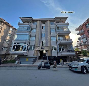 Afyon Üçok Emlaktan Kanlıca Mah Satılık 3+1 Bakımlı Daire
