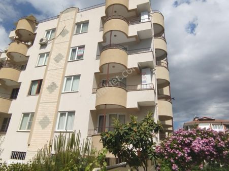 Altınkum Da 3+1 Doğalgazlı Bahçe Kullanımlı Daire