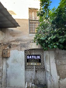 Uyaran 79 Gayrimenkul Den Nacaroğlu Mh Avlulu Kargir Ev