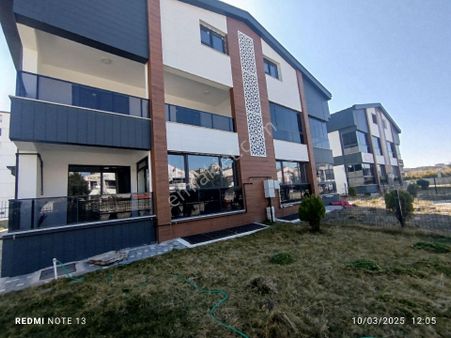 Baglıca Yolu Üzerineyakın 5+1 Kupon Ticari Yyapılı Villa