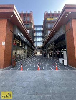 Kızılkaya Form Center 25 Metre Muhteşem Dükkan