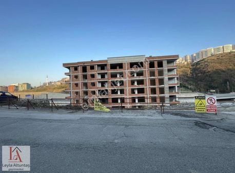 Bahçecikte Manzaralı Sıfır Satılık 3+1