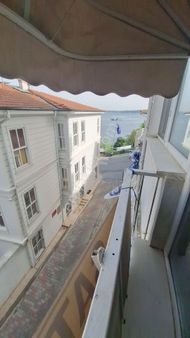 Sarıyer Yenimahallede 2+1 Satılık Daire.