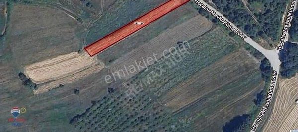 Remax Hür Ülkü Çakar'dan İzmit Bulduk Köyü'nde Satılık Tarla