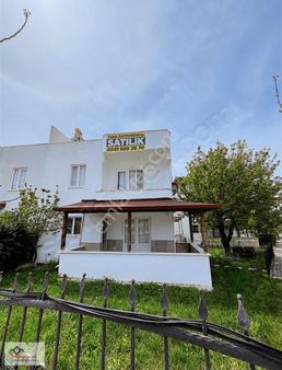 ~denize -250- Metre Köşe Parsel Villamız~