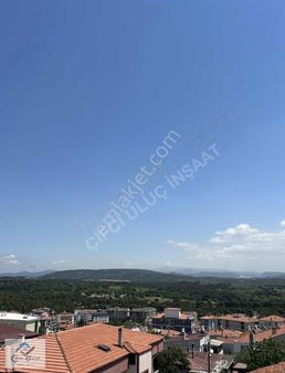 Çifci - Uluç 'tan Üniversite Bölgesinde Satılık Lüks 1+1 Daire