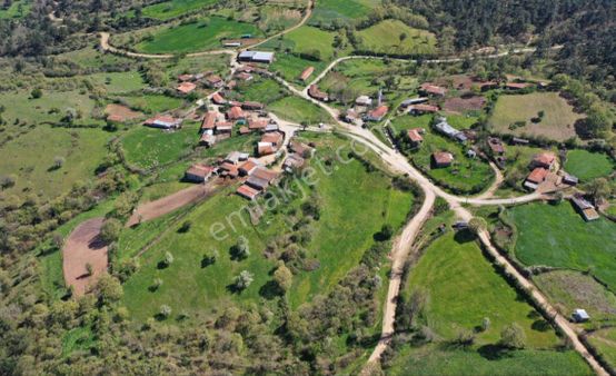 Ömür Emlaktan Çanakkale'de 40.900 M² Anayola Cepheli Tarla