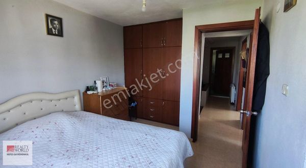 Rw Nefes'ten Gömeç Sahil Sitesinde Bakımlı 3+1 Bahçeli Villa