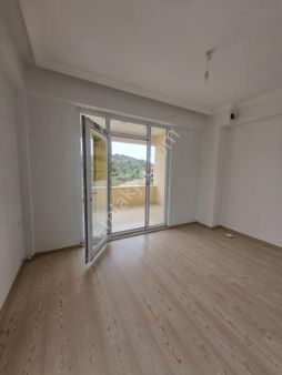 Gömeç Karaağaçta Doğa Ve Deniz Manzaralı Daire