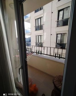 Sultanbeyli Merkezin En İşlek Bölgesinde Satılık 2+1 Daire