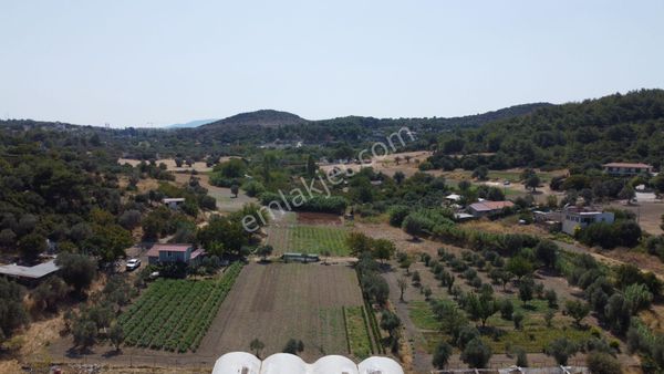 Locate'den Urla Rüstem Mah Satılık Tarla