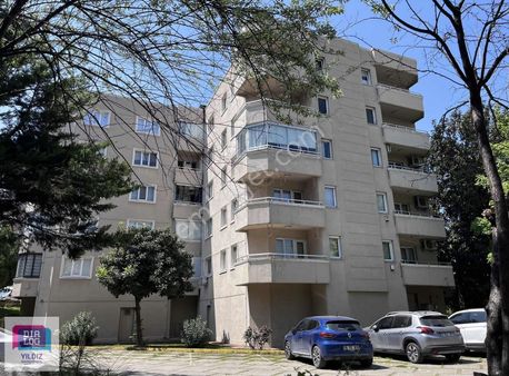 Dialog Yıldız / Butik Apartmanda Geniş Ve Şık 4+1 Satılık Daire