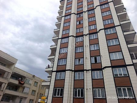 Akziyaret Emlak Tan Satılık Site İçinde 2+1 Arakat