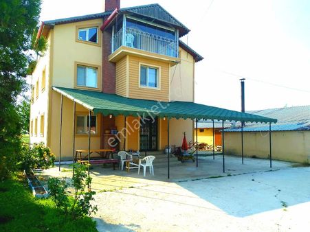 Sevgim'den Çukurhisar'da 20.500 Mt2 Kurulu Düzen Satılık Çiftlik