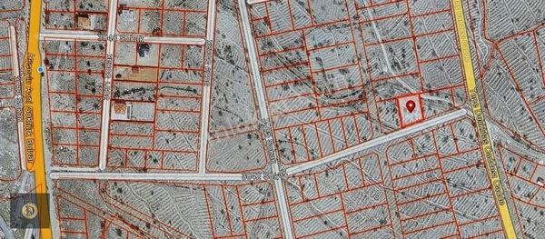 Dora Gayrimenkul'den Fertek Kampüs Yolunda İyi Konumd 800m2 Arsa