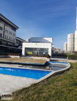 Bahçekent Ticaret Merekezinde Müstakil Bahçeli İş Yeri