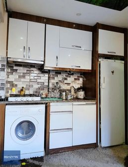 Zetinköy'de Satılık 1+1 Yerden Isıtmalı Apart