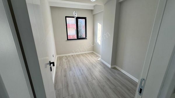 Tekirdağ Kapaklı Merkezde Ara Kat 2 + 1 Daire