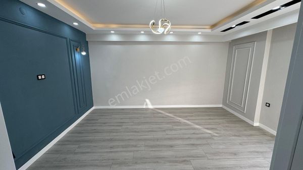 Okullara Yakın Yüksek Giriş 1 + 1 Daire