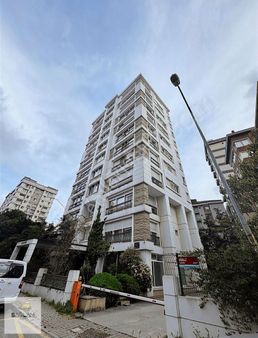 Caddebostan Sahilde Manzaralı/ Satılık 3+1 Lüx Daire!