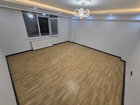 Ülgen İnşaattan Sultangazi Esentepe Mahallesinde 2+1 110m Satılık Yüksek Giriş