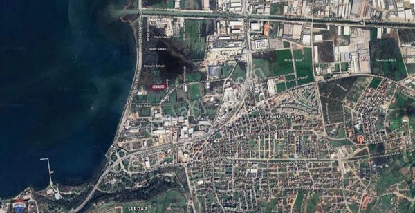 İzmit İlçesi Sanayi Mahallesinde Kıymetli Ticari Arsa