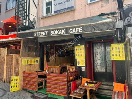 Devren Kiralık Mükemmel Konumda Farklı Formatlara Çevrilebilir Cafe Fırsatı