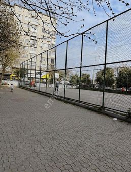 Engin Erdem'den Merterde 3+1 Satılık Daire