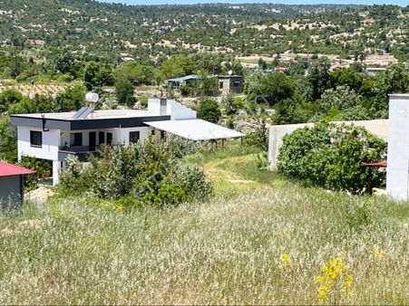 Türe Gayrimenkulden Silifke Çaltıbozkır Yeniçıktı Merkezde Satılık İmarlı Arsa