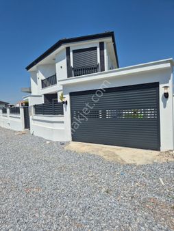 Çağlak İnşaattan Satılık 4+1 Tam Müstakil Havuzlu Lüks Villa