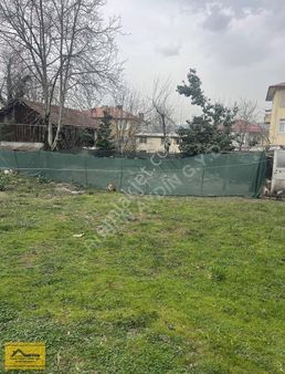 Ruşen Aydın Gyd'den Kaynaşlı Karaçalı'da Müstakil Arsa-ev