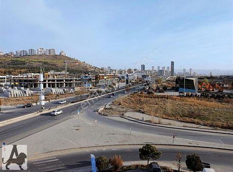 Ali Bey'den Anadolu Bulvarina Cepheli Qx Kirazlarda Satılık Ofis