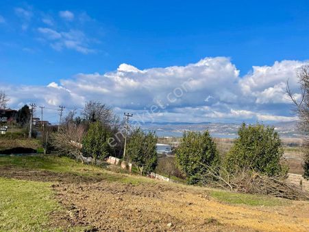 C21’den Sapanca Göl Manzaralı Doğayla İç İçe İmarlı Arsa