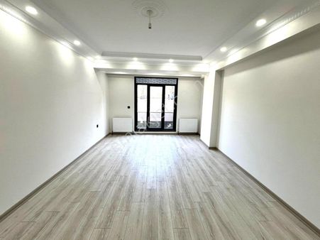 Seba'dan Sultanmurat Mh 2+1 95m2 Balkonlu Sıfır Emsalsiz Y.giriş