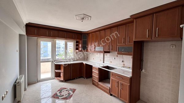 Barış Mahallesi Sadettin Türkün Okuluna 50m Kombili Arakat Daire