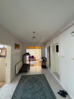 Gemlik Yeni Mahalle'de Masrafsız, Geniş Ve Güneşli 3+1 Daire!