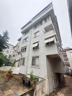 Aracı Emlak Tan Acıbadem 'de2+1 Satılık Daire