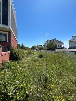 Ata Gayrimenkul,den Sahile Yakın 160m2 3 Kat İmarlı Arsa