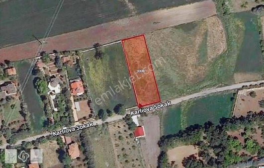 İzzettinde 250m² Yatırımlık, İmarlı Arsa!