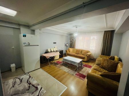 Üç Kardeşler'den İsmetpaşa Mh Satılık 2+1 Tramway Dibinde 80m2 Yüksek Giriş