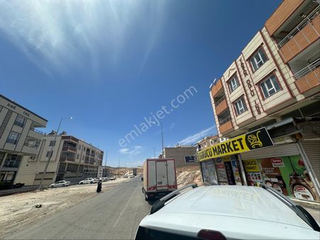 Acill Satılık 3 Katlı Dükkan Çözüm Emlak’ta