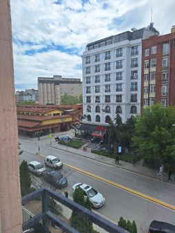 Eskibaglar Mh.unıversıte Cd.espark Karşısında 3+1 Ful Eşyalı Daire