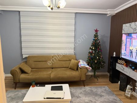 Beylikdüzü Yakuplu 75 M2 2+1 Bahçe Katı İskanlı