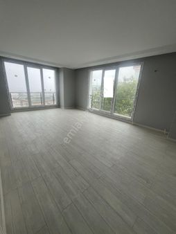 Büyükçekmece Fatih Mah Ultra Lüx Sitede Deniz Manzaralı Sıfır 3+1 Satılık Daire