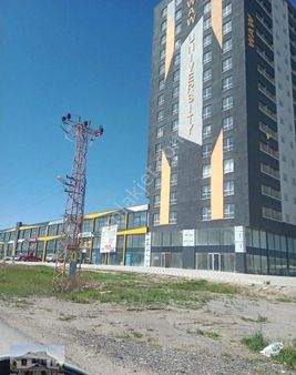 Genç Emlaktan Satlık 1+1 Rezidans