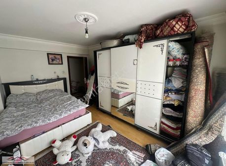 Caddeye Bir Bina Esertepede 3+1 Daire